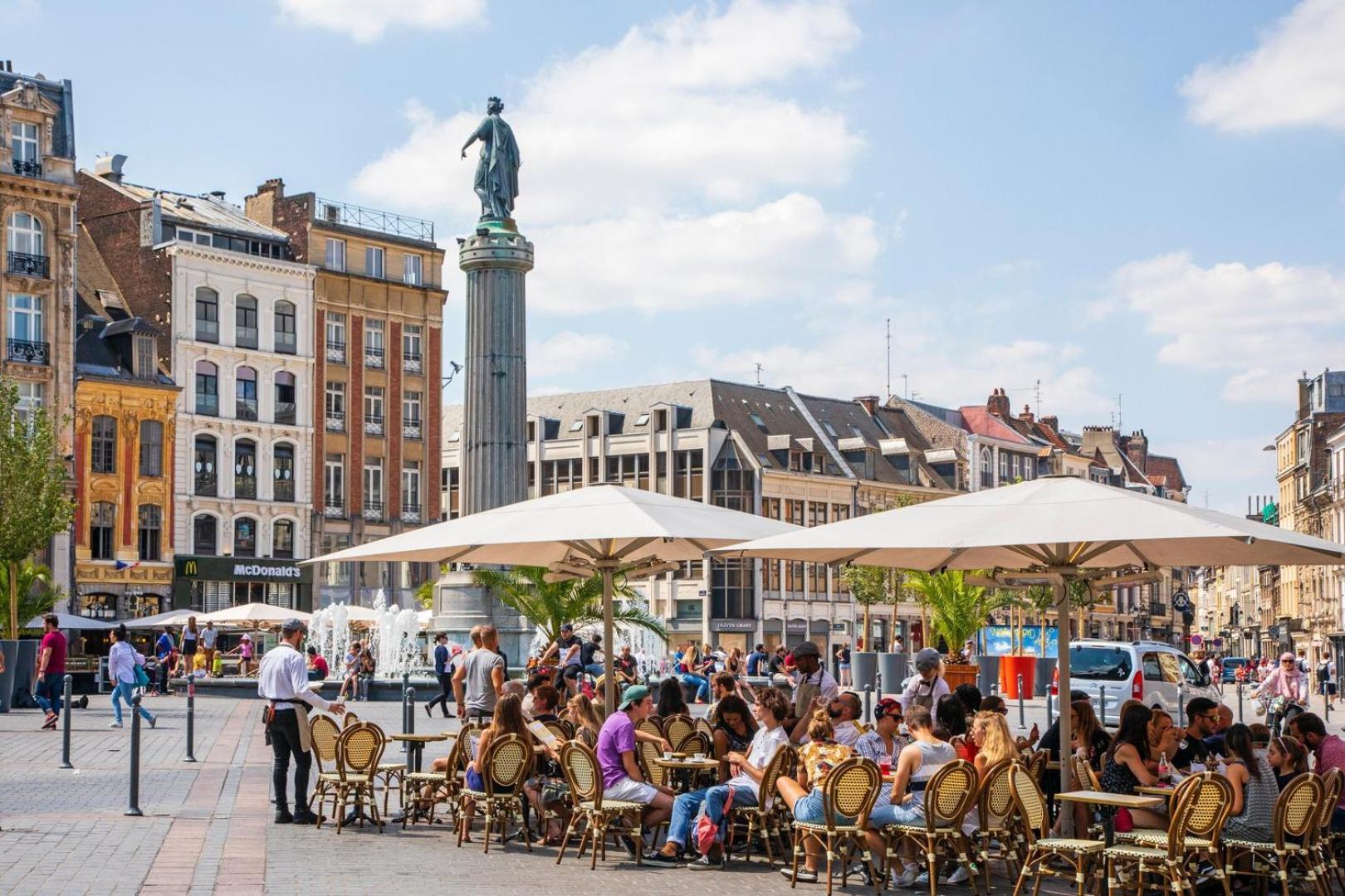 One Bedroom Equipped In Old Lille Exterior foto